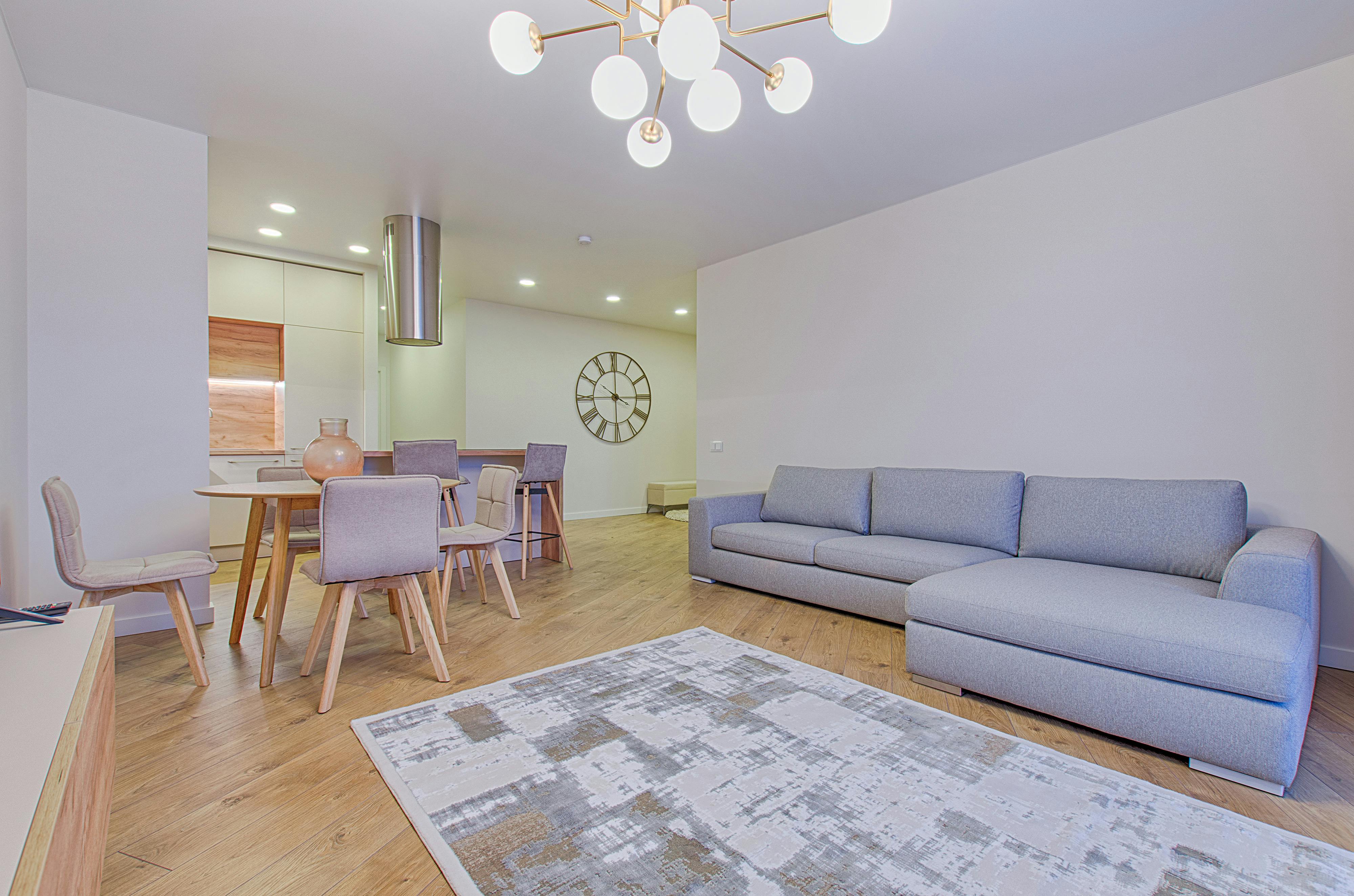 Studio Meuble VIP Le Rocher - Nkak Boum — Studio à Edéa